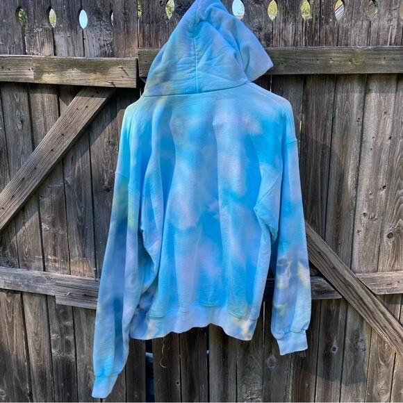 NEW Light Baby Blue Tie Dye Unisex Hoodie Medium - Picture 6 of 6